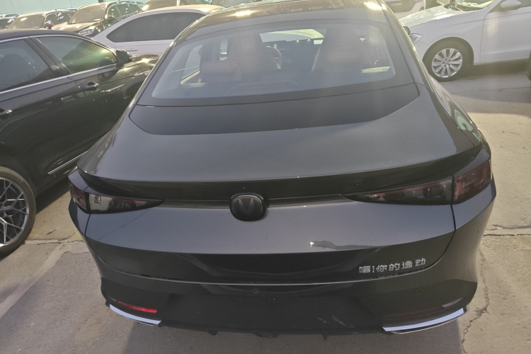 长安 逸动 2024款 1.5T GDI自动 旗舰型车身外观6