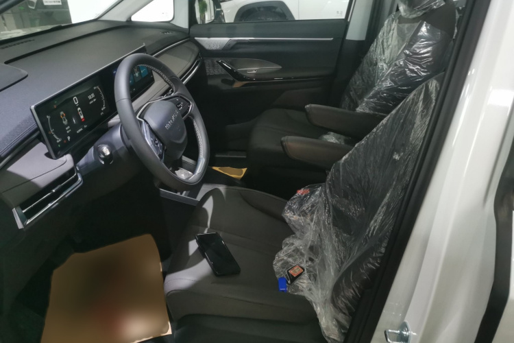 上汽大通MAXUS 大家7 2024款 改款 超混 长续航版 悦享版局部细节19