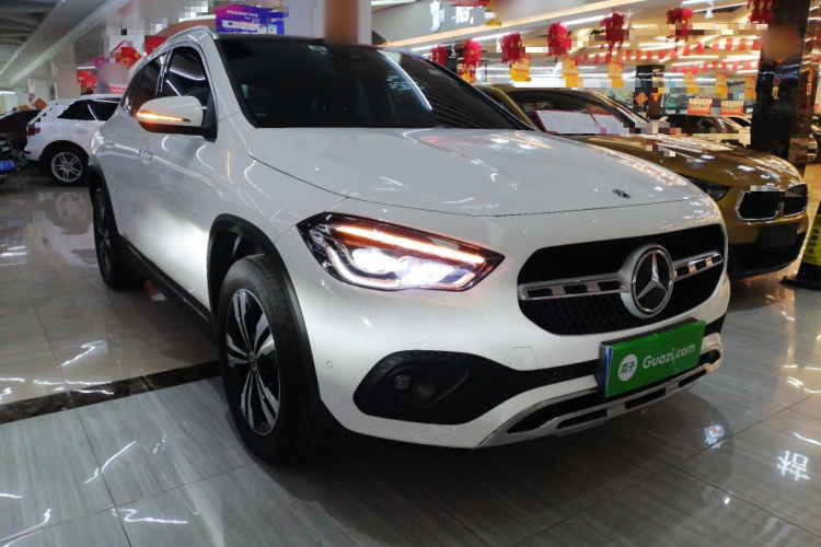 奔驰GLA 2022款 改款 GLA 200车身外观6002