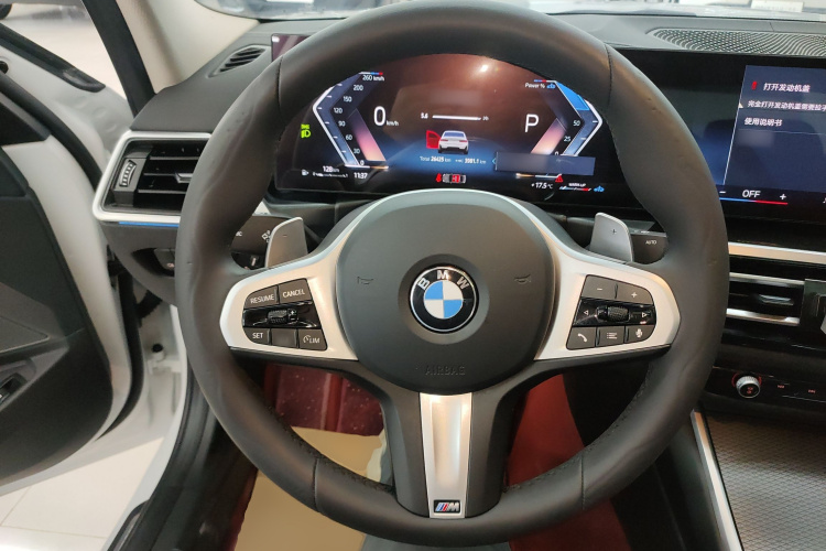 宝马3系 2024款 325Li M运动曜夜套装中控内饰13