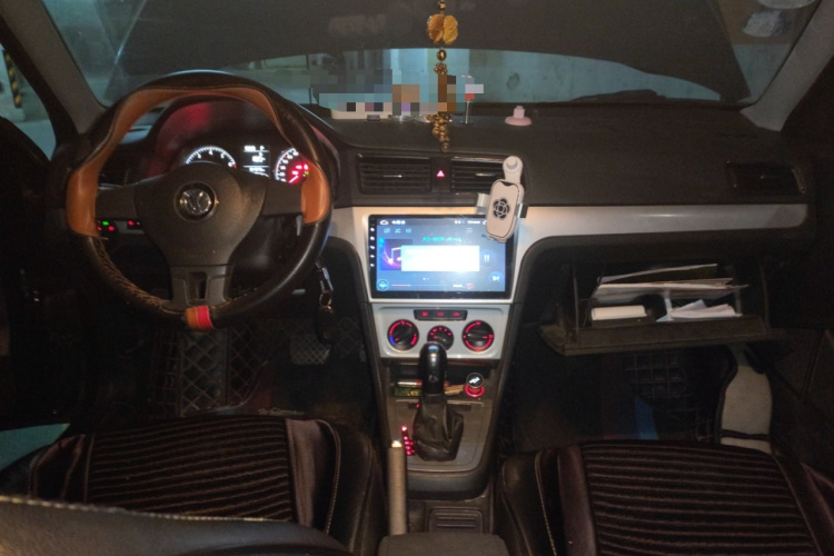 大众 朗逸 2015款 1.6L 自动风尚版中控内饰12