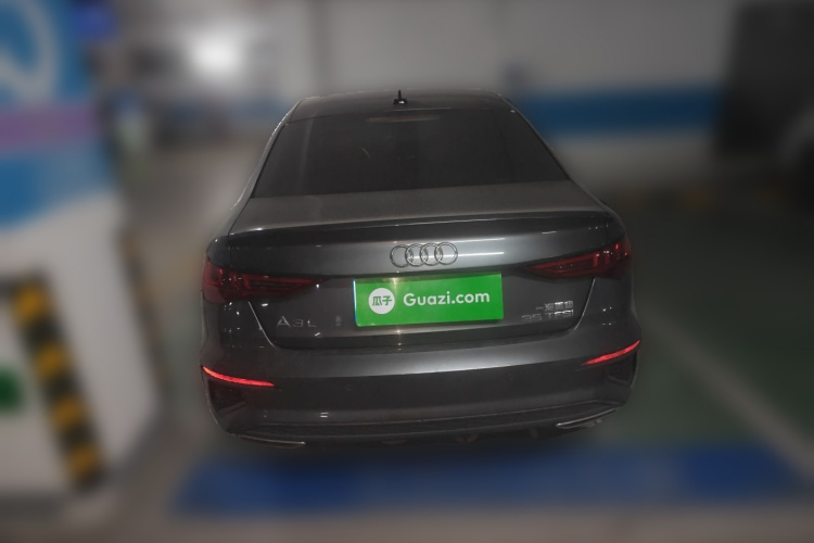 奥迪A3 2021款 A3L Limousine 35 TFSI 进取运动型车身外观6
