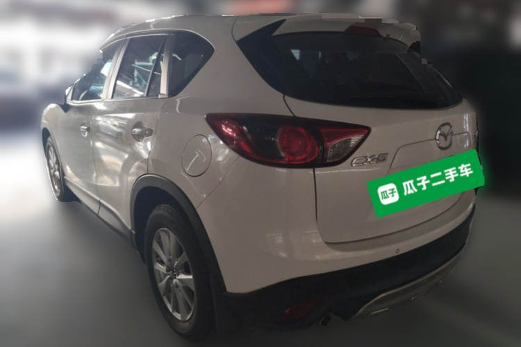 马自达CX-5 2015款 2.0L 自动两驱都市型车身外观5
