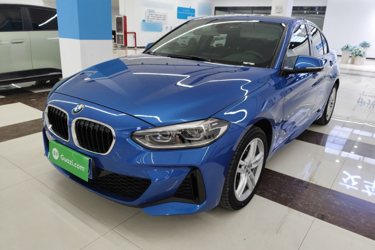 宝马1系 2020款 120i M运动套装车身外观1