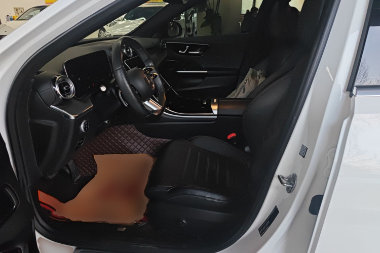 奔驰C级 2022款 改款 C 260 L 运动版局部细节19