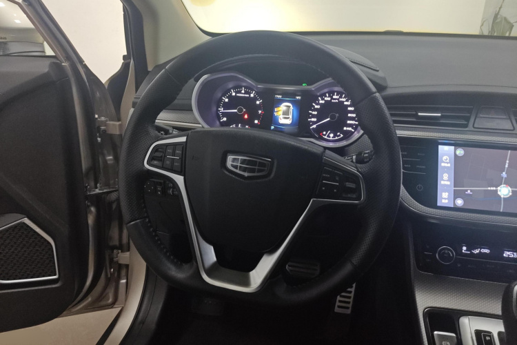 吉利汽车 帝豪GS 2017款 运动版 1.3T 自动智联型中控内饰13