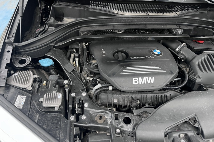 宝马X1 2016款 sDrive20Li 豪华型局部细节9005