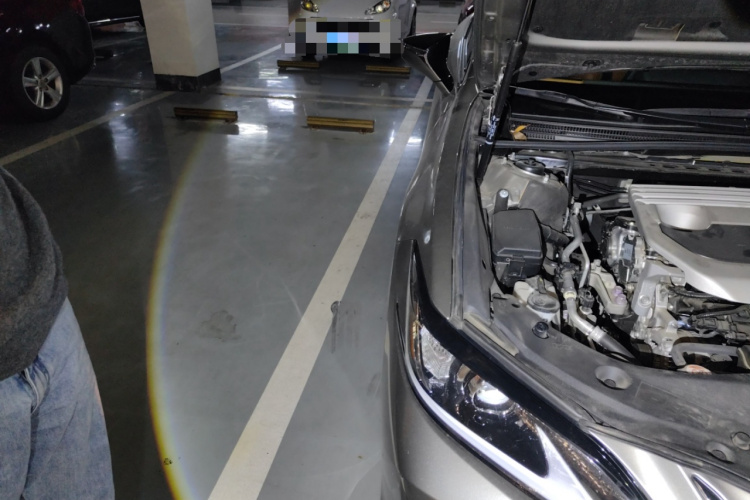 雷克萨斯ES 2021款 200 卓越版局部细节9006