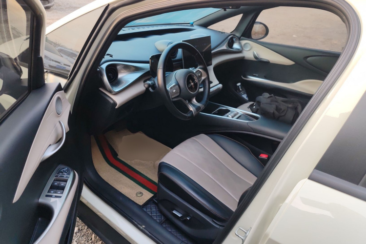 比亚迪 海豚 2023款 420km 时尚版中控内饰19