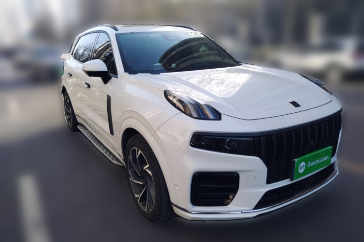 领克09 2021款 2.0T Ultra 六座车身外观3