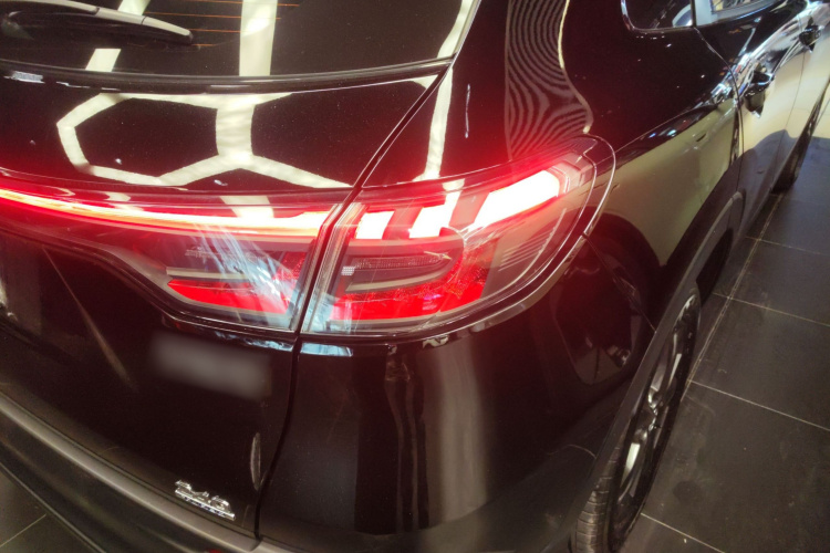 本田HR-V 2023款 240TURBO 劲睿版车身外观9