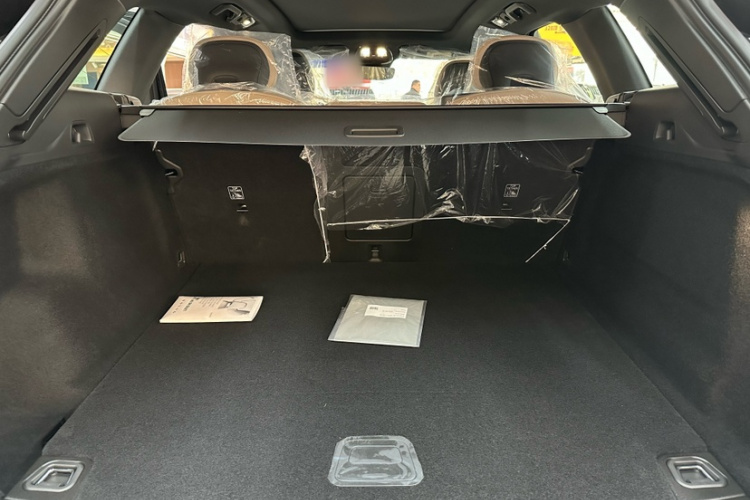 沃尔沃XC60 2026款 B5 四驱智逸豪华版中控内饰7005