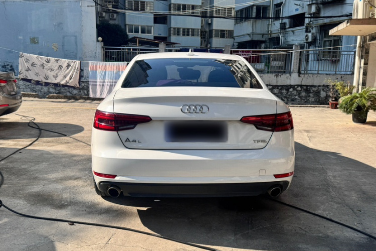 奥迪A4L 2017款 40 TFSI 时尚型车身外观6002