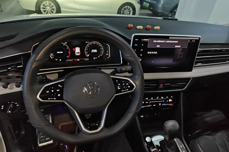 大众 途观L 2022款 330TSI 自动两驱R-Line越享版中控内饰12