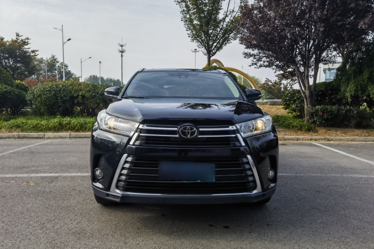 丰田 汉兰达 2018款 2.0T 四驱尊贵版 7座 国V车身外观6007