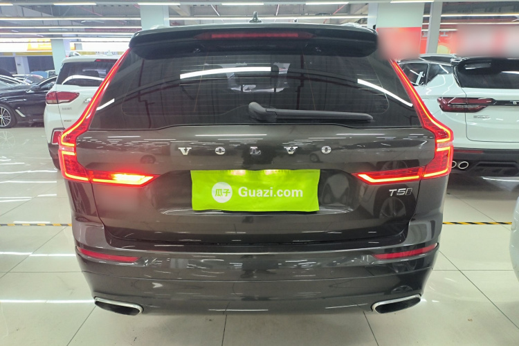 沃尔沃XC60 2018款 T5 四驱智逸版车身外观6