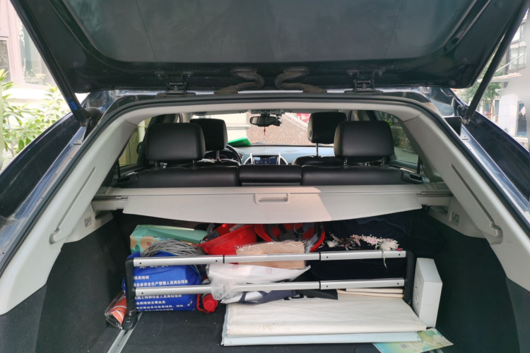 凯迪拉克SRX 2014款 3.0L 豪华型中控内饰23