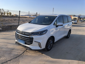 上汽大通MAXUS 大通G50 2020款 1.5T 自动精英版