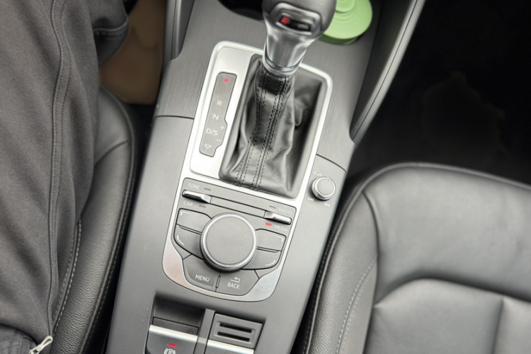 奥迪A3 2015款 Sportback 35 TFSI 百万纪念舒享型局部细节18