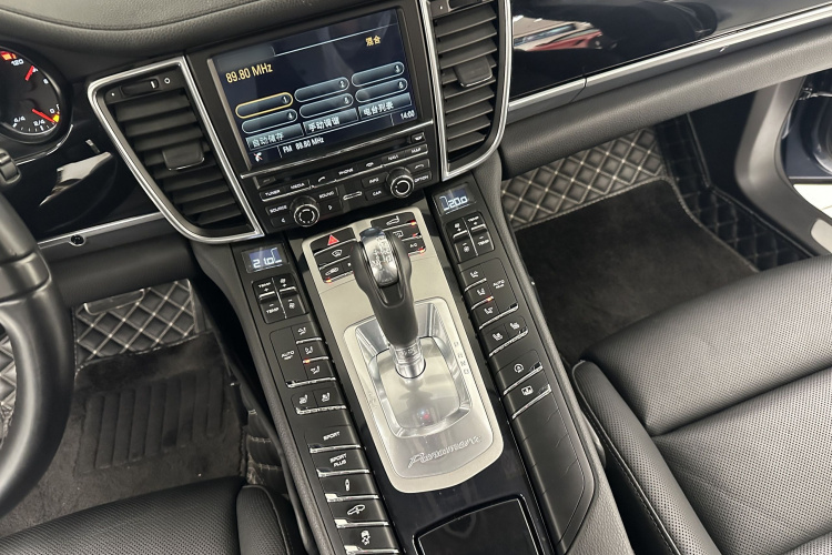 保时捷 2014款 Panamera S Executive 3.0T中控内饰7005