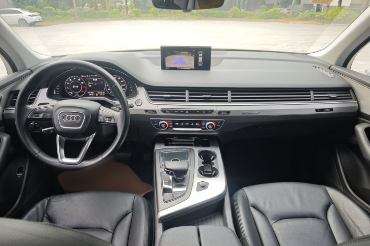 奥迪Q7 2018款 40 TFSI S line运动型中控内饰7002