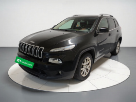 Jeep 自由光 2016款 2.0L 优越版