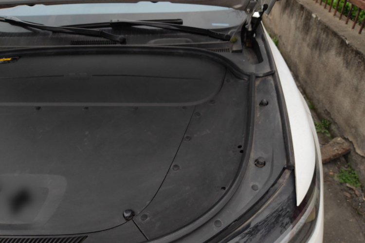 理想汽车 理想ONE 2020款 增程6座版局部细节9007