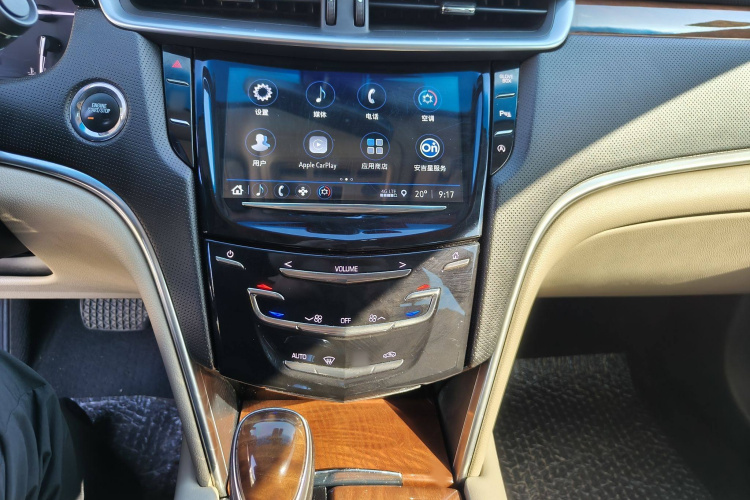 凯迪拉克XTS 2018款 28T 精英型中控内饰7011