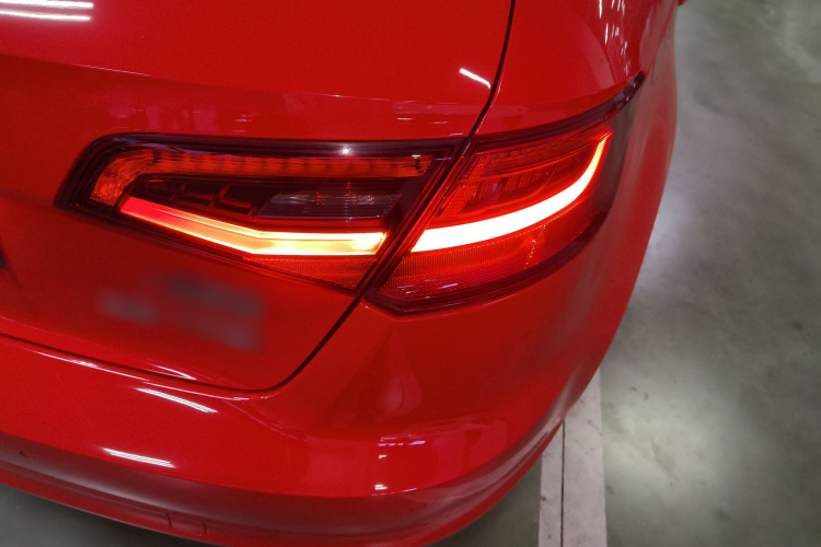 奥迪A3 2016款 Sportback 35 TFSI 领英型车身外观9