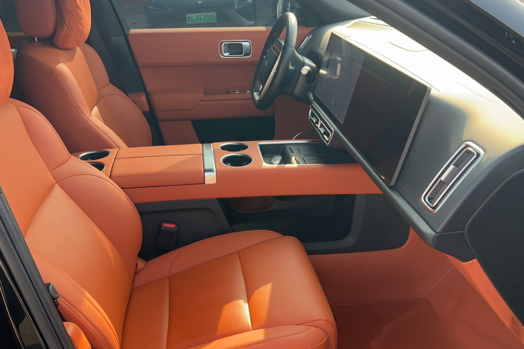 理想汽车 理想L8 2024款 Pro中控内饰7009