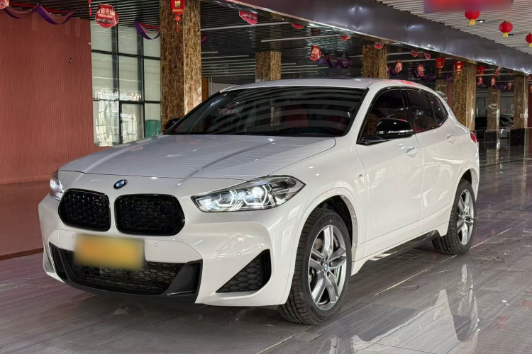 宝马X2 2023款 sDrive25i M运动曜夜版车身外观6005