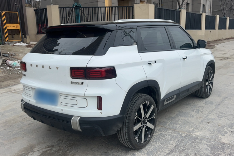 吉利汽车 吉利icon 2023款 1.5TD 巧克力醇巧版车身外观6003