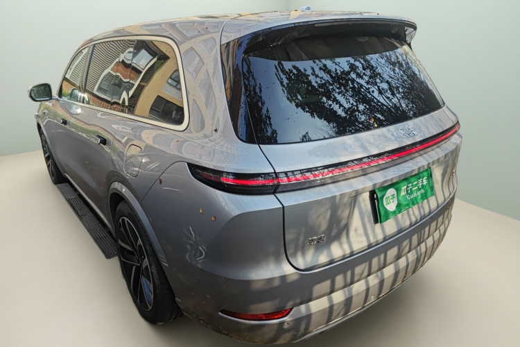 理想汽车 理想L9 2022款 Max车身外观5