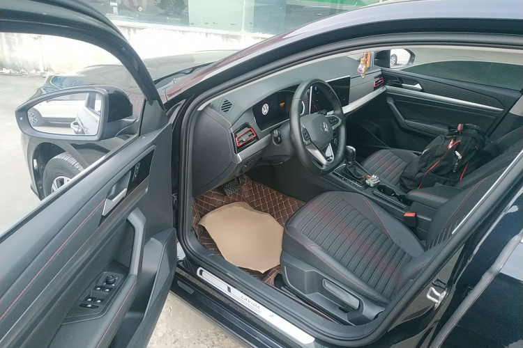 大众 朗逸 2023款 280TSI DSG星空满逸版中控内饰7003