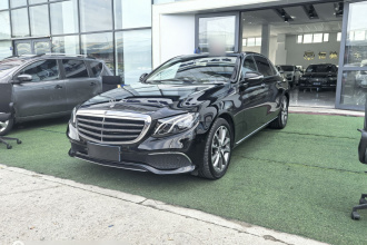 奔驰E级 2019款 E 200 L 4MATIC