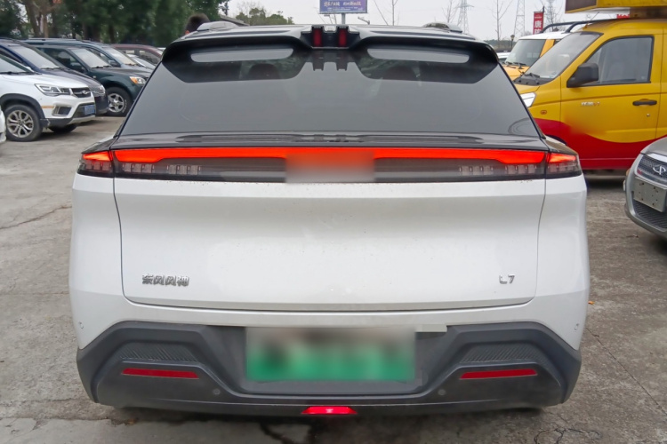 东风风神 风神L7新能源 2024款 205 臻享版车身外观6004