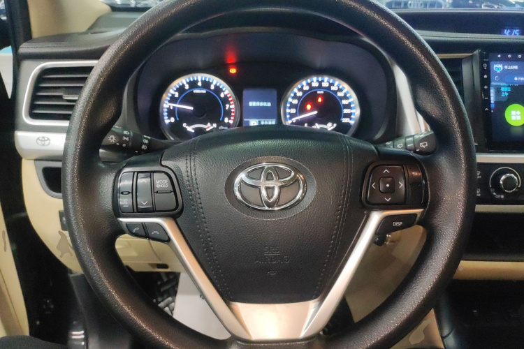 丰田 汉兰达 2021款 2.0T 四驱精英版 7座中控内饰13