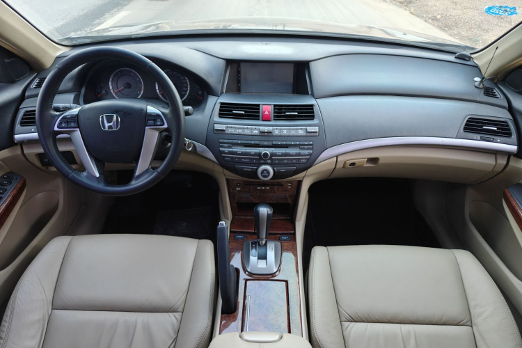 本田 雅阁 2012款 2.0L SE中控内饰7003