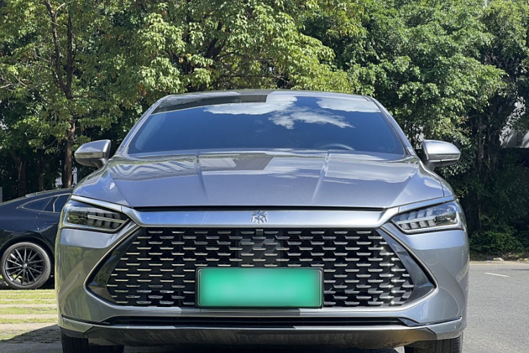 比亚迪 秦PLUS 2021款 DM-i 55KM 旗舰型车身外观6002