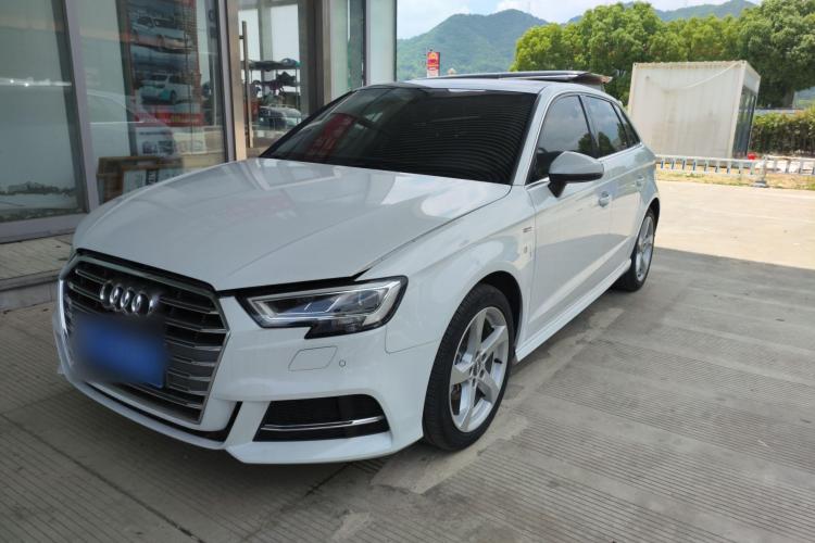 奥迪A3 2020款 Sportback 35 TFSI 时尚型 国V检测2