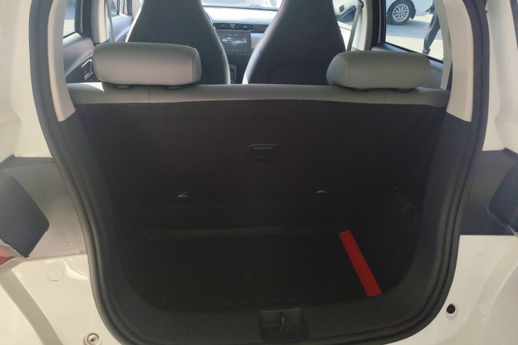 零跑汽车 零跑T03 2024款 310舒享版机舱底盘23