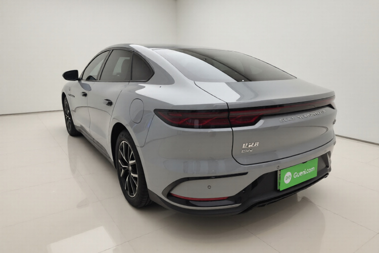 比亚迪 汉 2025款 DM-i 125KM精英型车身外观5