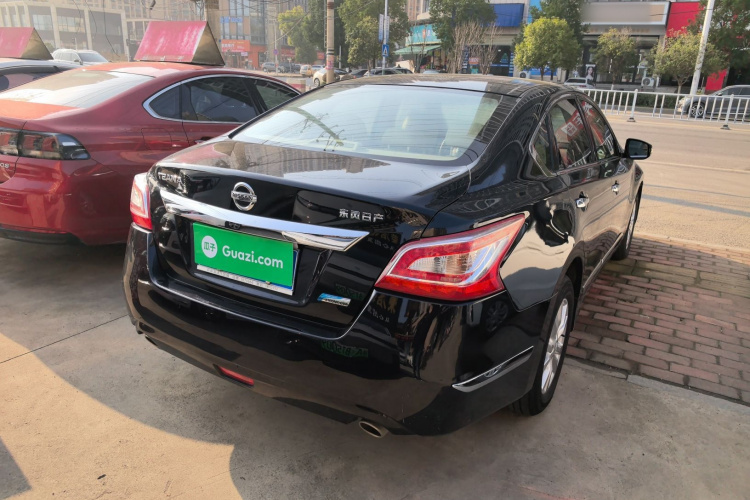 日产 天籁 2013款 2.0L XL舒适版车身外观7