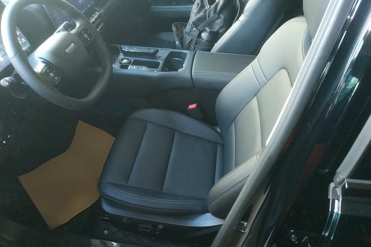 哈弗大狗 PLUS 2026款 2.0T 四驱潮野版局部细节19