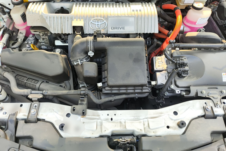 丰田 雷凌双擎E+ 2019款 1.8PH GS E-CVT精英天窗版局部细节24