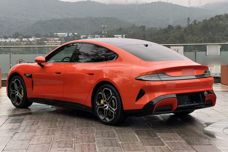 小米汽车 小米SU7 2024款 后驱长续航智驾版车身外观6010