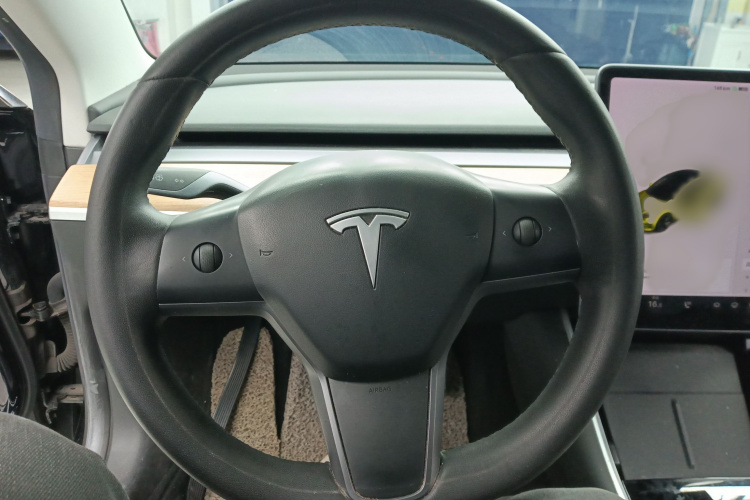 特斯拉 Model 3 2020款 改款 标准续航后驱升级版局部细节13