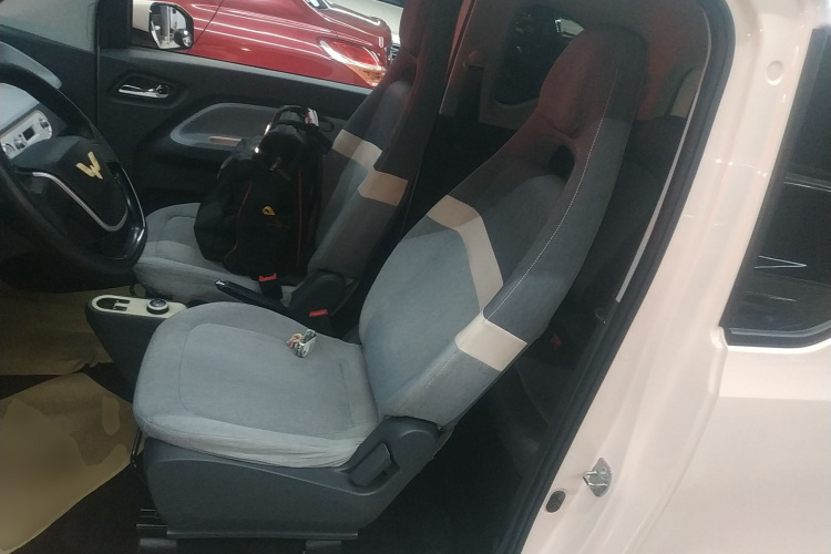 五菱汽车 宏光MINIEV 2021款 马卡龙臻享款 磷酸铁锂中控内饰19