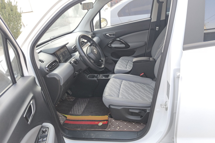 零跑汽车 零跑T03 2025款 310舒享版中控内饰19