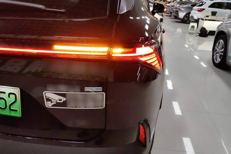 捷途山海L6 2024款 1.5TD DHT MAX车身外观9